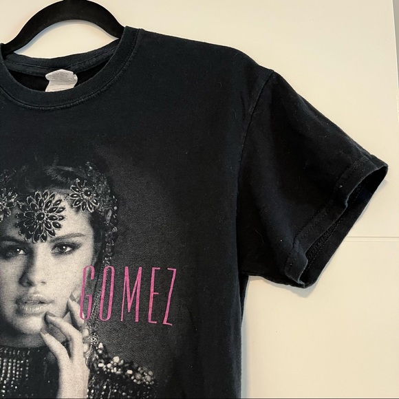 Selena Gomez | Concert Tee Shirt - Picture 3 of 13
